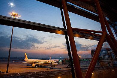 叙事对话类游戏《深夜拉面》 现已在Steam推出试玩Demo